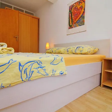 Apartment 9183c *